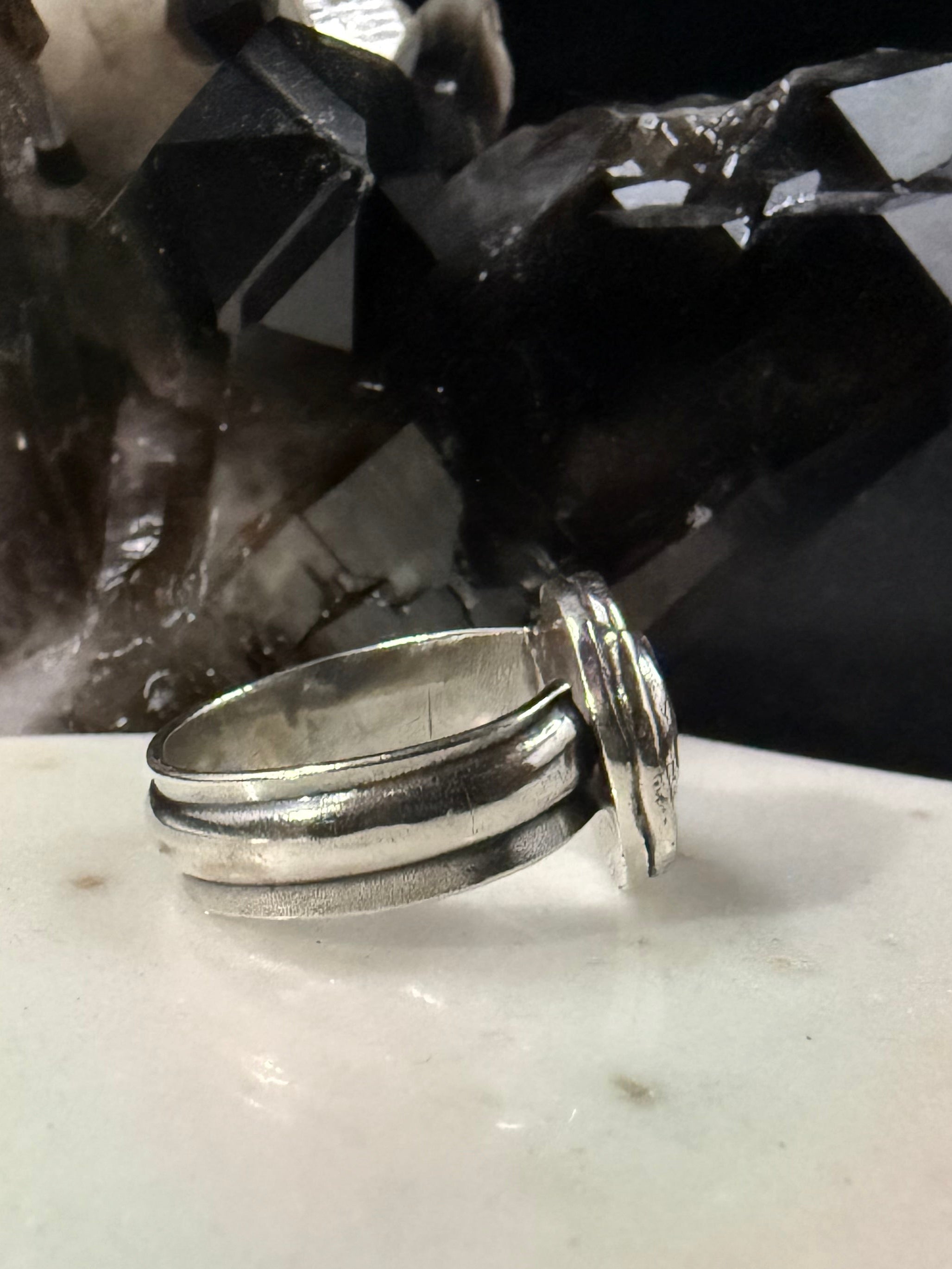 A Grain in Time LDG Ring