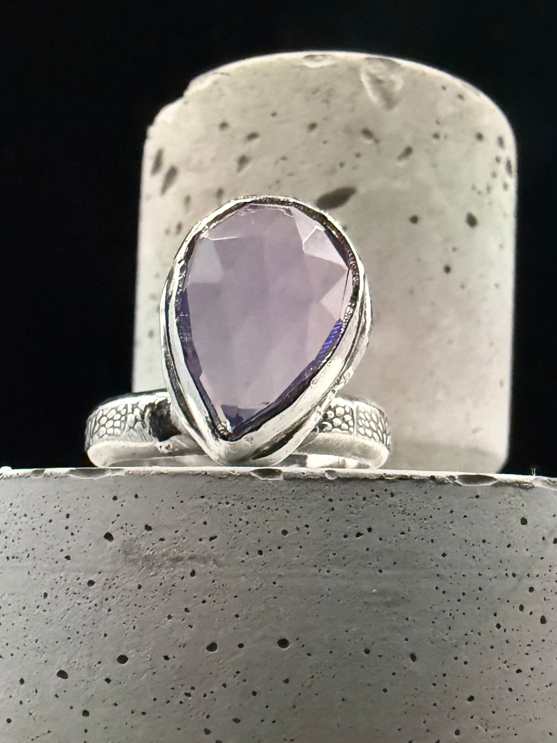 Full Moon Lavender Moonstone Ring