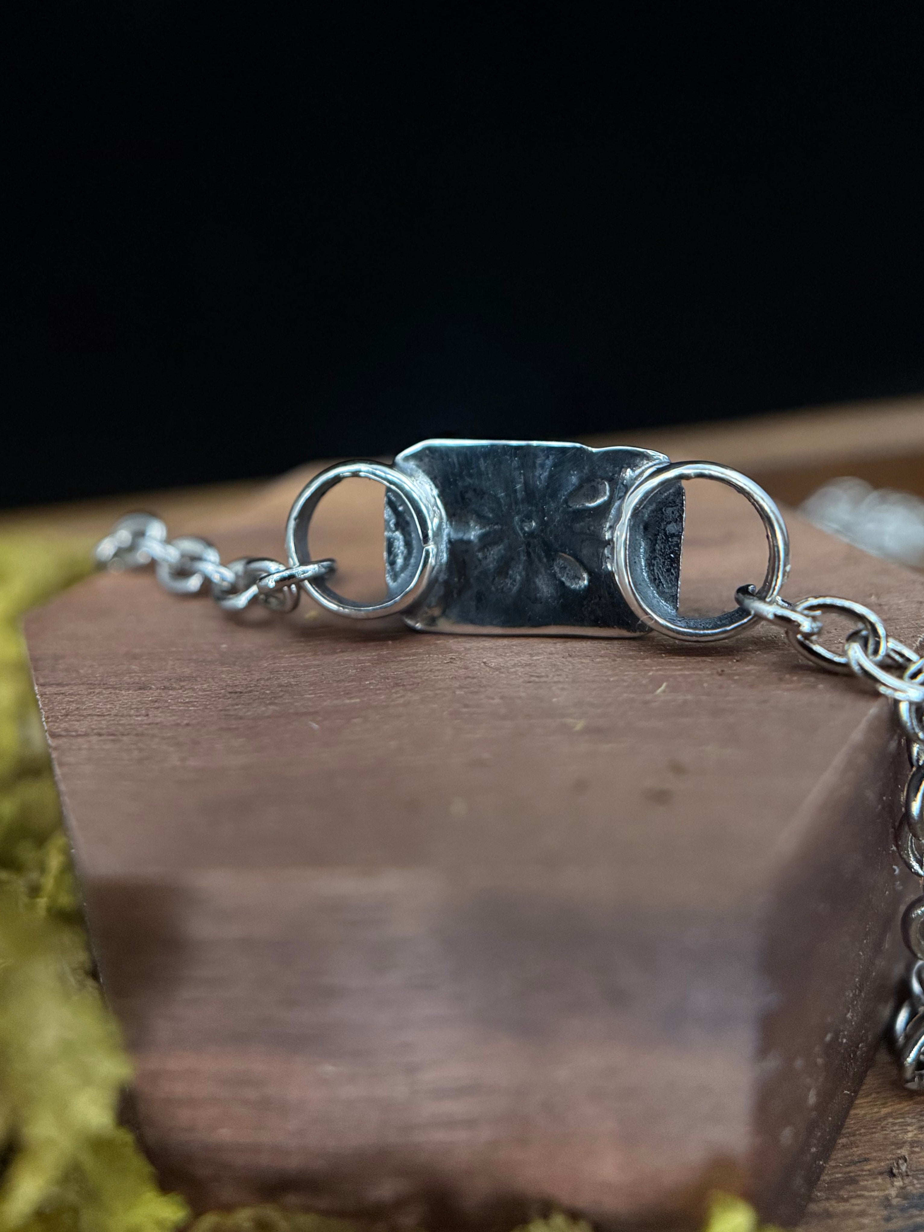 Half Past Three Raw Necklace
