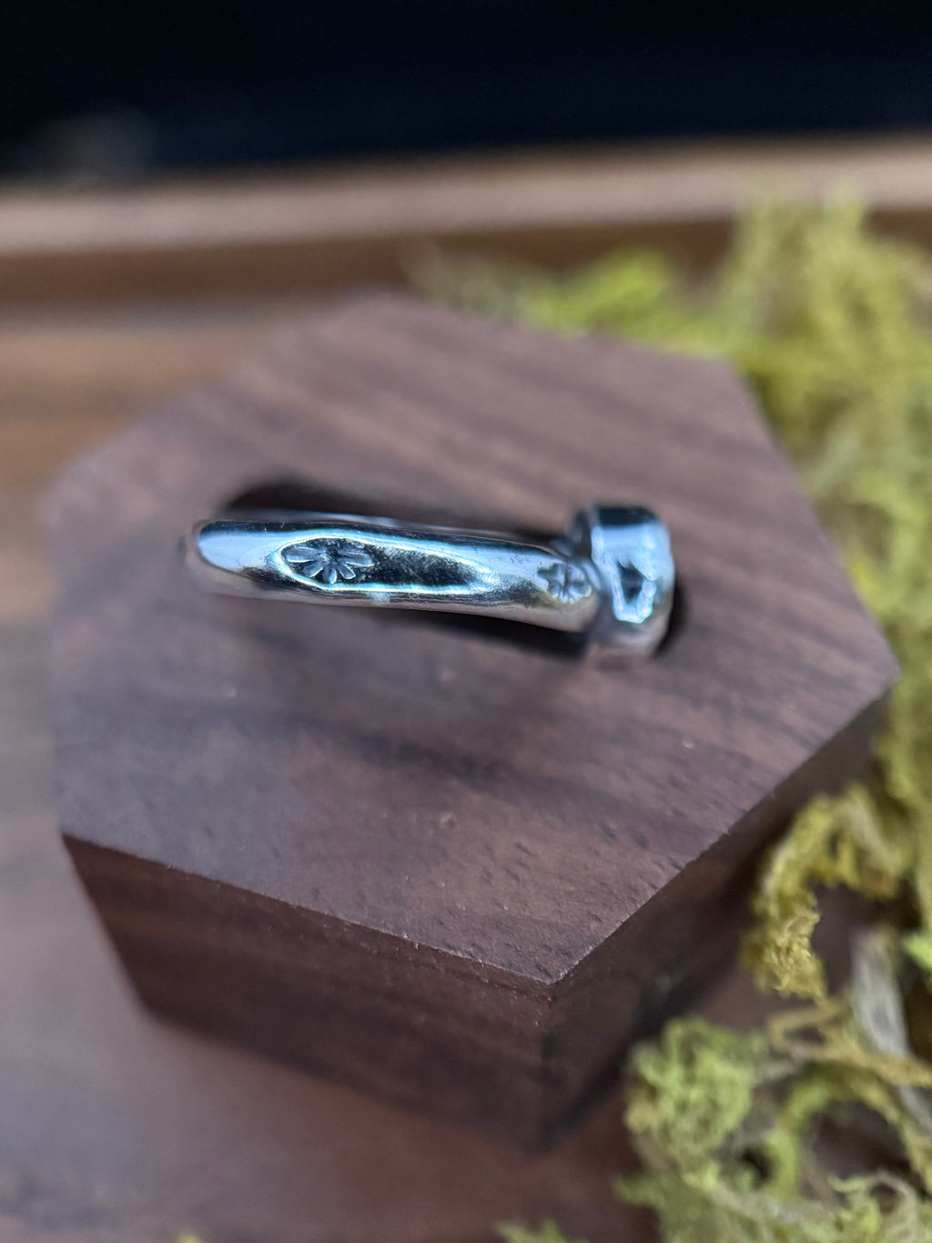 Eyes Closed Canary Ring