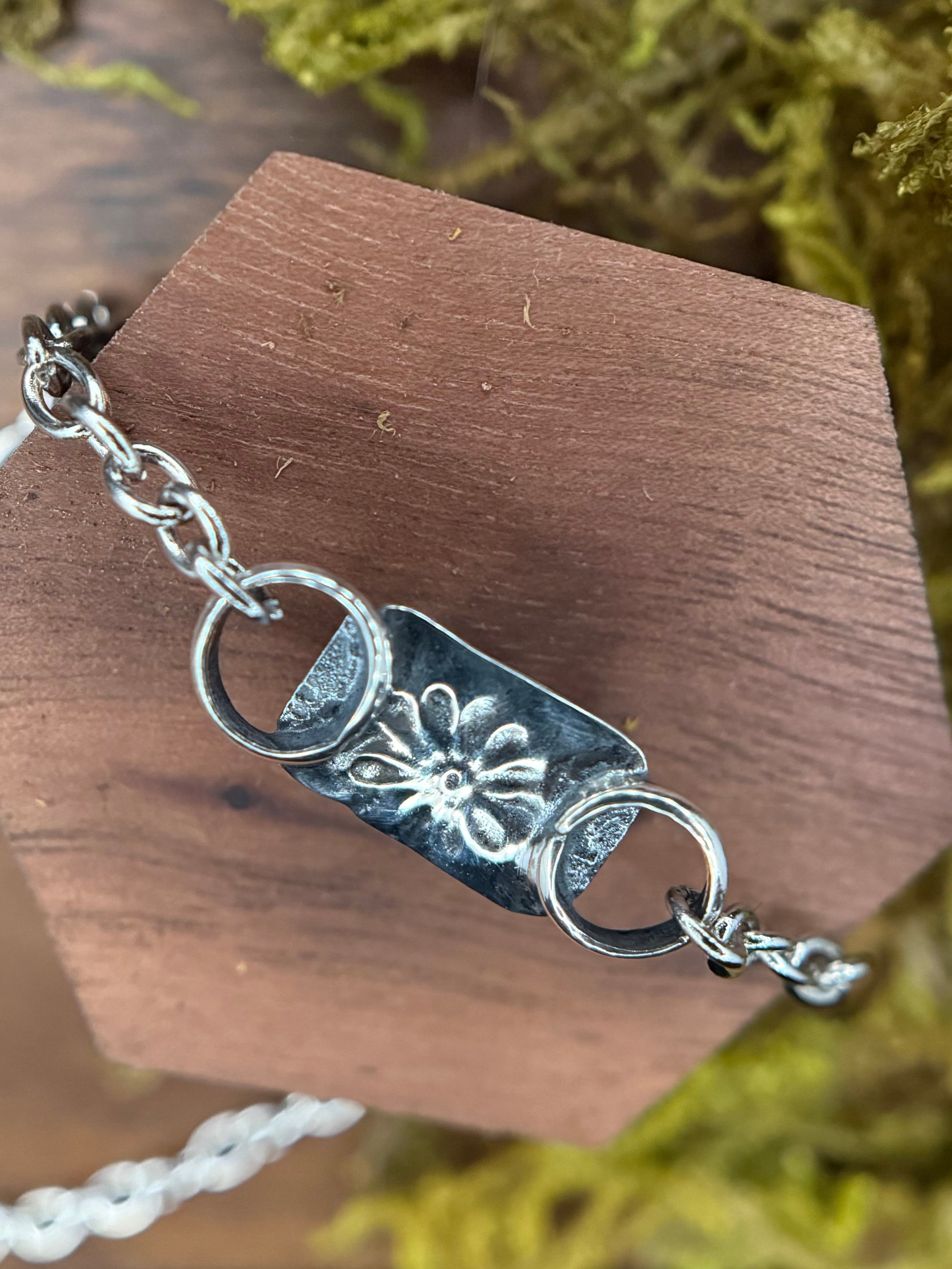 Half Past Three Raw Necklace