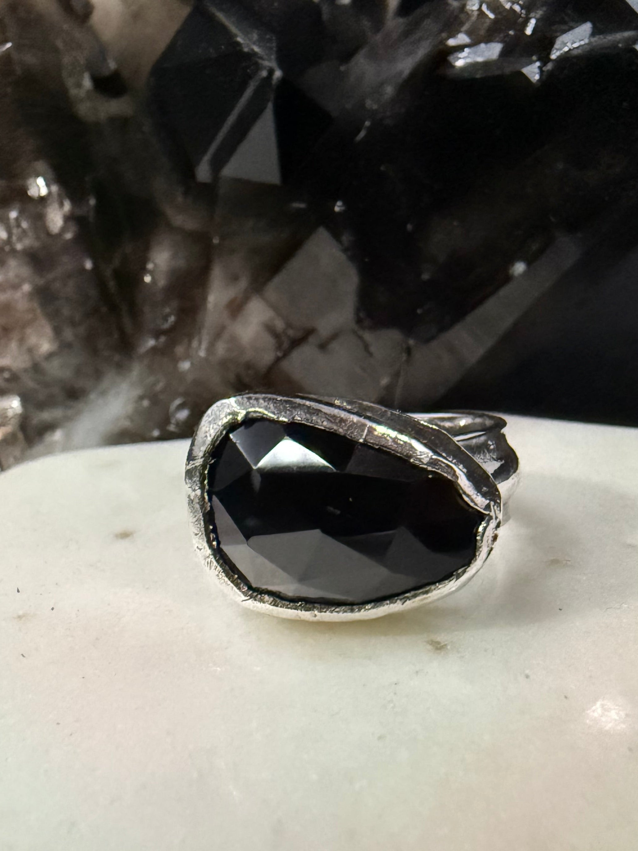 Night Soul Spinel Ring